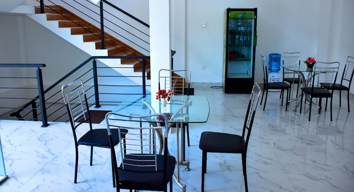 Dining Lounge - Nine Arch Holiday Resort Ella
